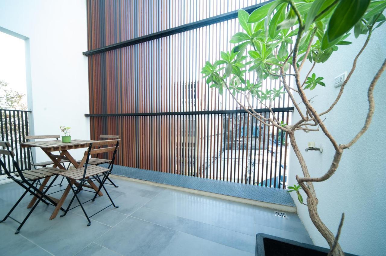 Bed and Breakfast 會呼吸的房-採自助式入住-有電梯 Huwei Zewnętrze zdjęcie
