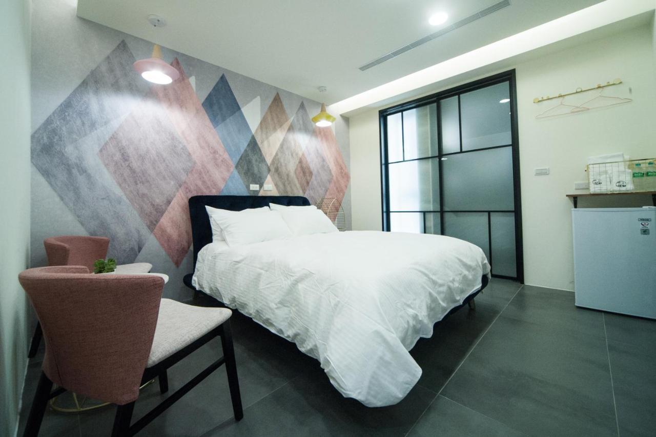 Bed and Breakfast 會呼吸的房-採自助式入住-有電梯 Huwei Zewnętrze zdjęcie