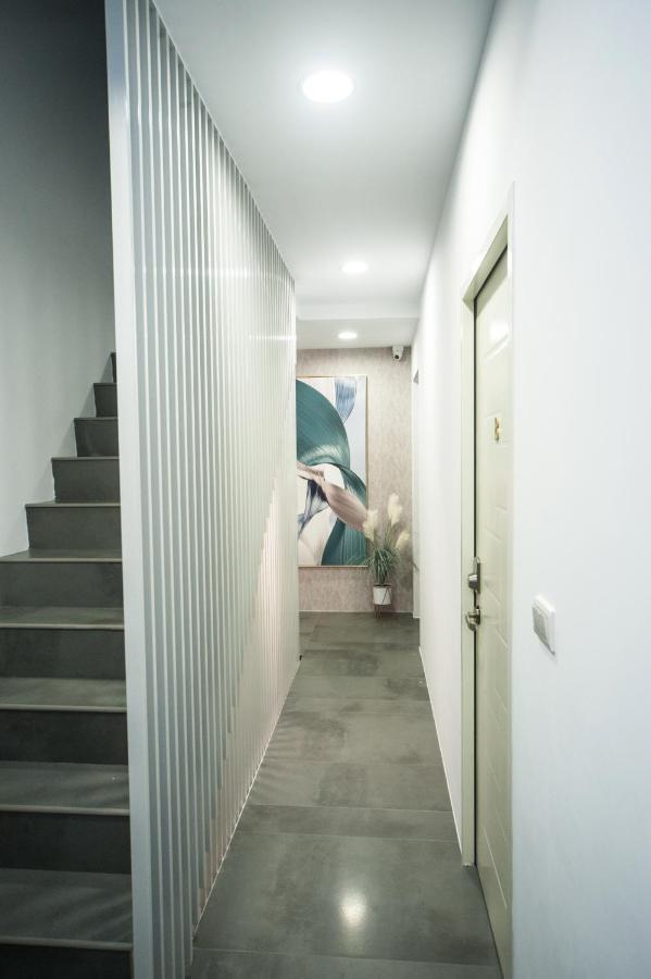 Bed and Breakfast 會呼吸的房-採自助式入住-有電梯 Huwei Zewnętrze zdjęcie