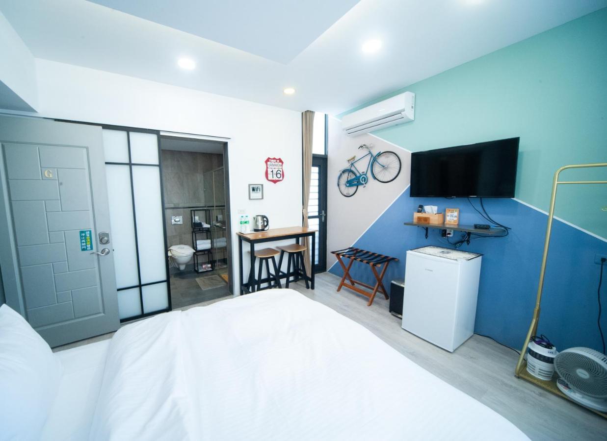 Bed and Breakfast 會呼吸的房-採自助式入住-有電梯 Huwei Zewnętrze zdjęcie