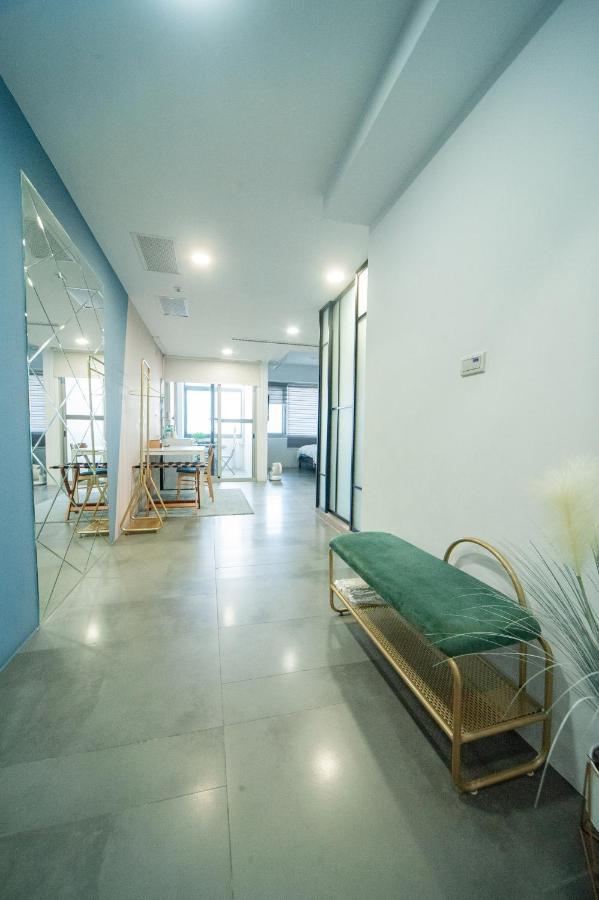 Bed and Breakfast 會呼吸的房-採自助式入住-有電梯 Huwei Zewnętrze zdjęcie